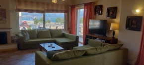 LUXURY appartment with GORGEOUS view to PALAMIDI and BOURTZI castles